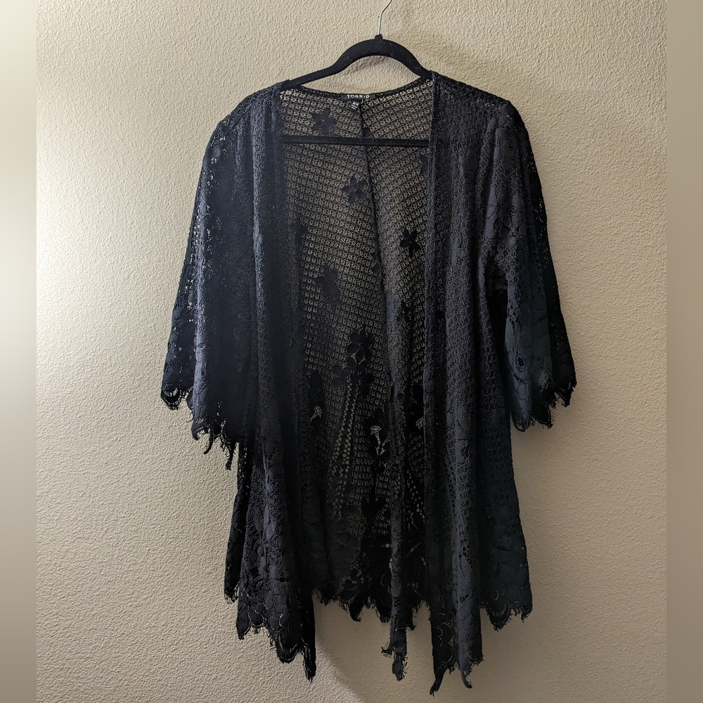 Black Lace Torrid Shawl